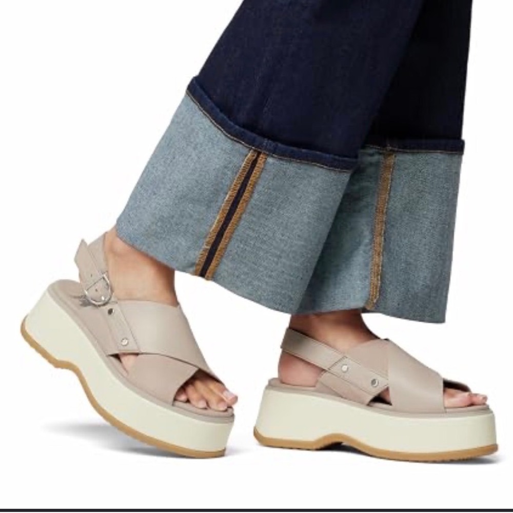 Sorel Beige Cameron Flatform Sandal Leather Suede Women's Size 7